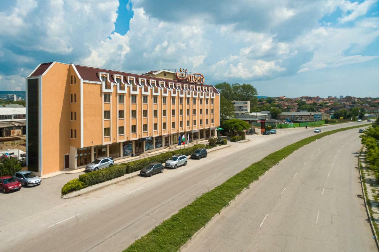 Adamo Hotel Varna Exterior photo